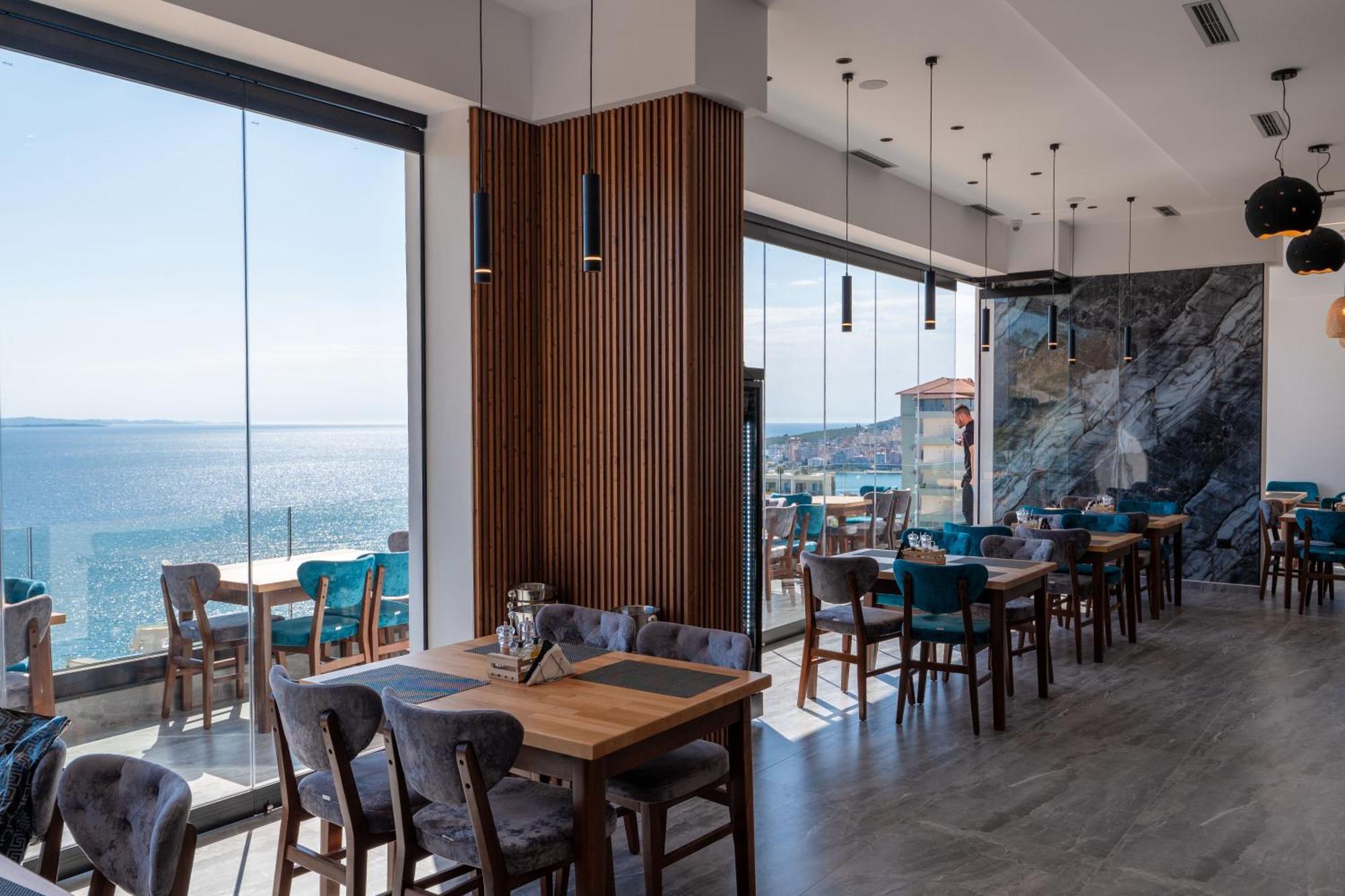 Litan Hotel Sarandë Exterior foto