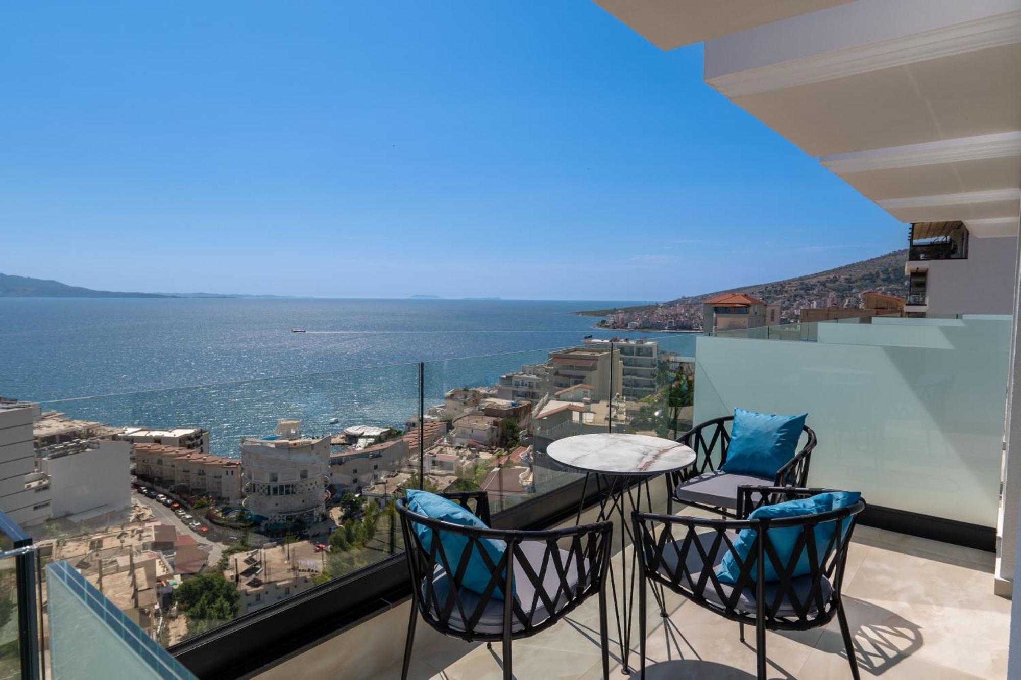 Litan Hotel Sarandë Exterior foto